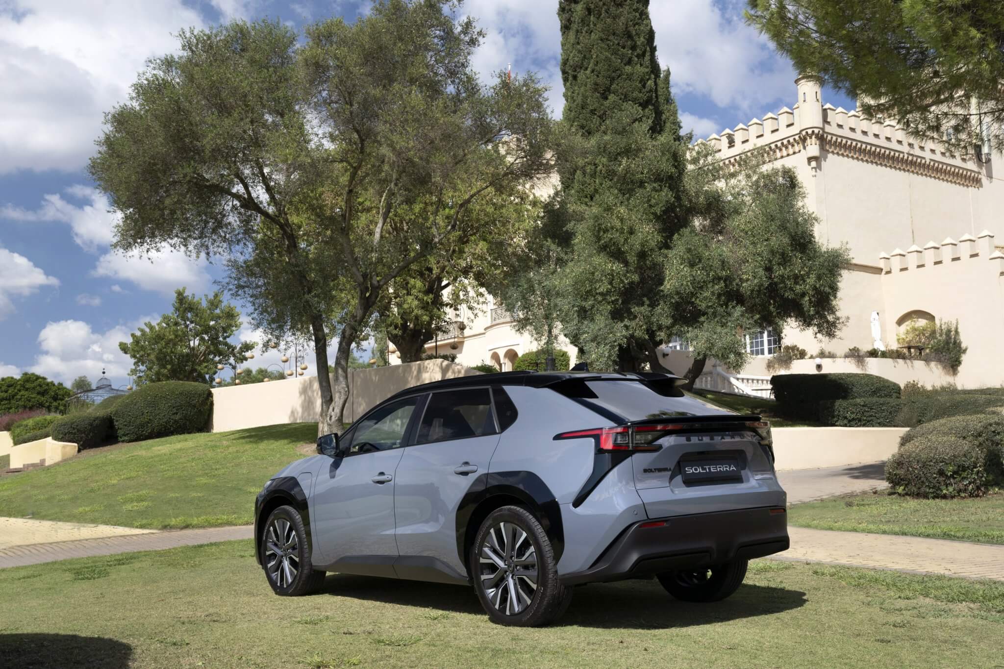subaru solterra 2026 bij niestcar in heemskerk