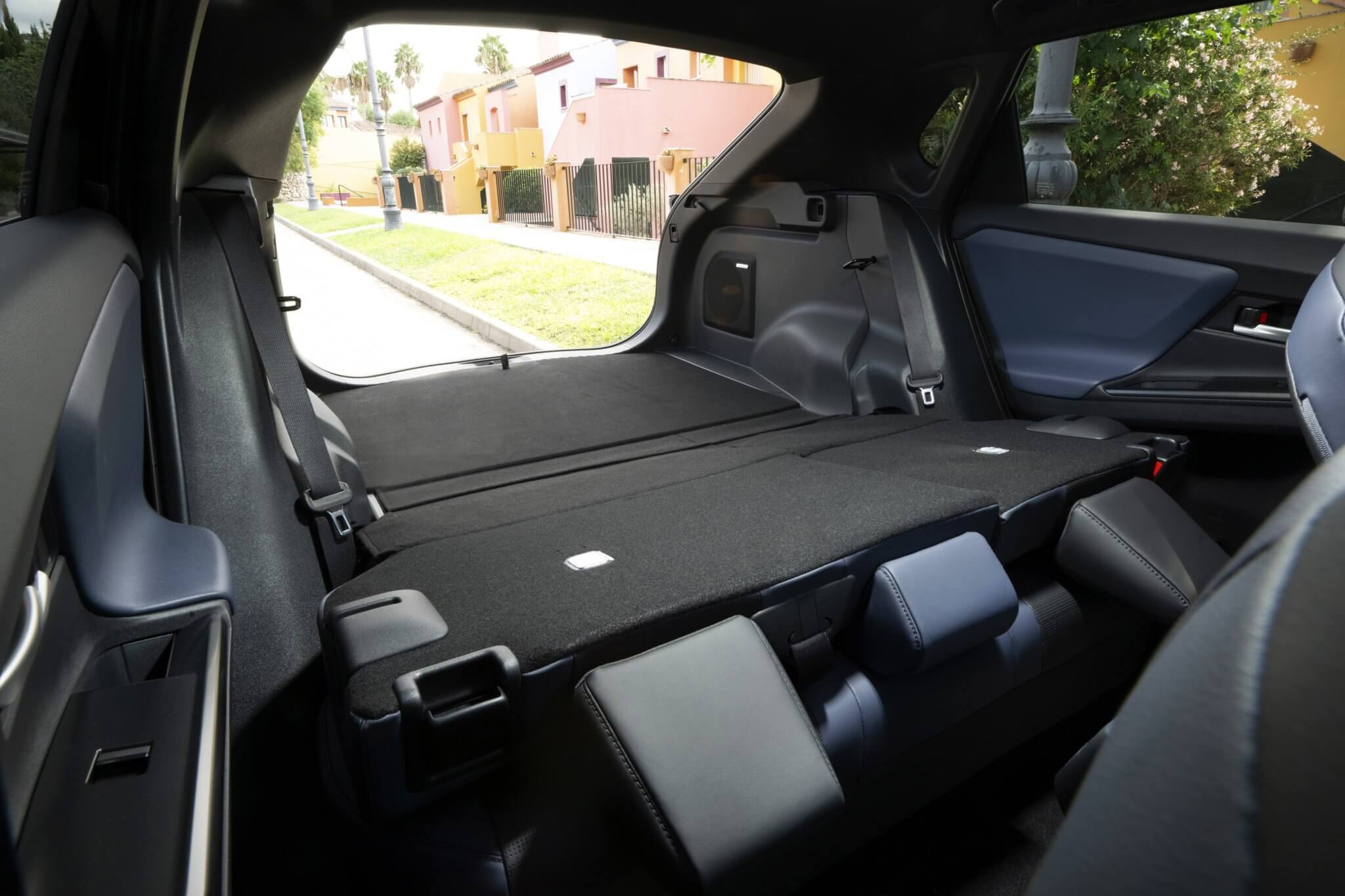 subaru solterra 2026 bij niestcar in heemskerk