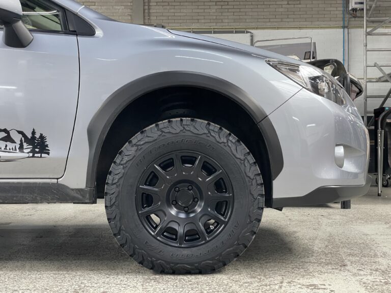 semi offroad banden velgen subaru