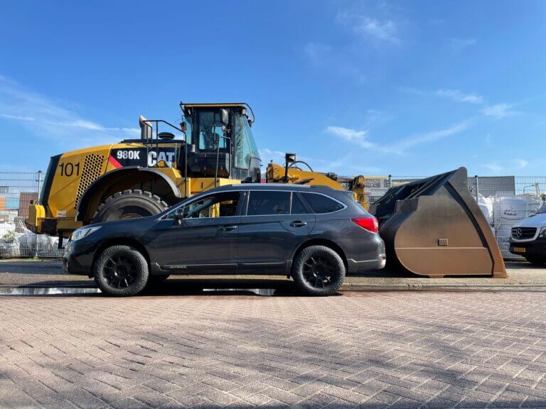Subaru Outback liftkit offroad velgen en banden. Adventure made by niestcar, custom made subaru.