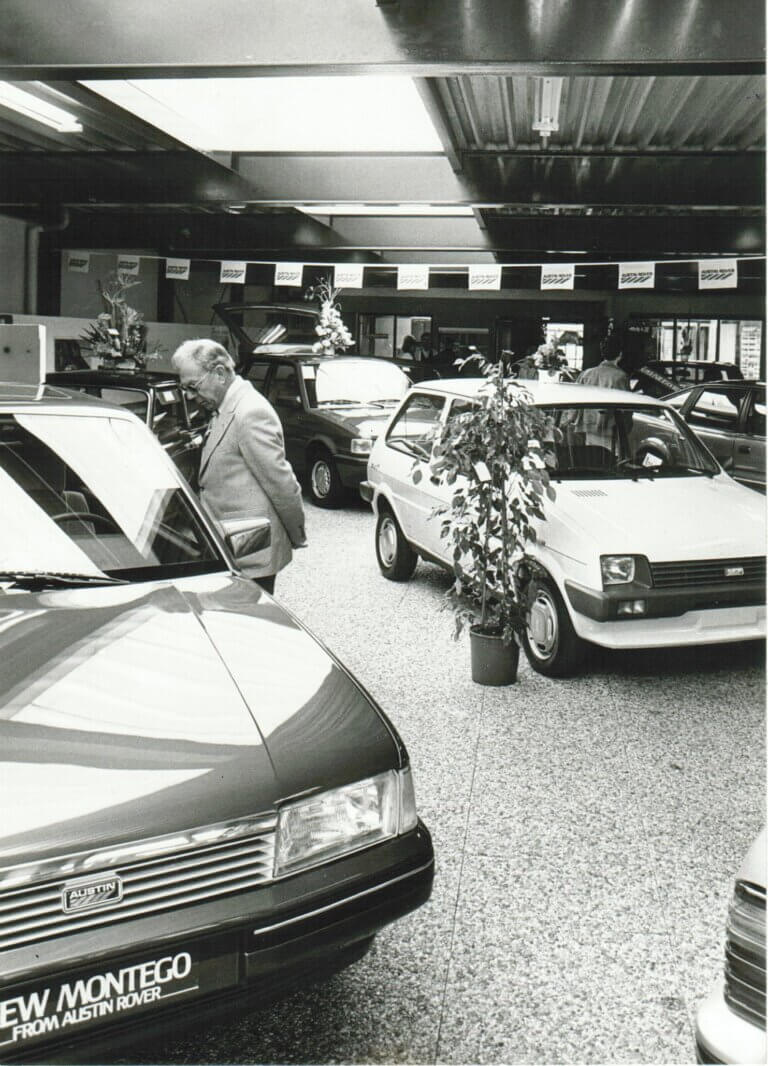 austin rover dealer opening showroom 1985 heemskerk niestcar joop niesten