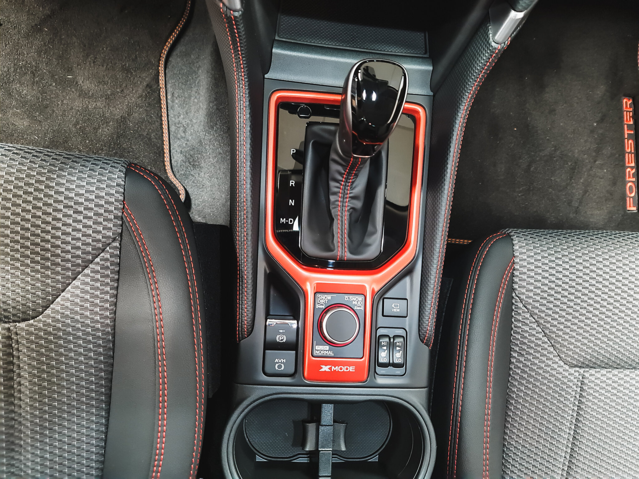 Subaru Forester hybride e-BOXER sport aangepast uitlaatsysteem diffuser tuning velgen banden heemskerk niestcar