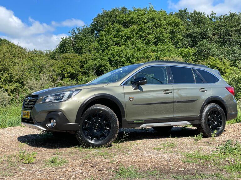 Subaru Outback advance X, voorzien van readylift liftkit bij niestcar Heemskerk. Adventure in Nederland. Subaru Wilderness