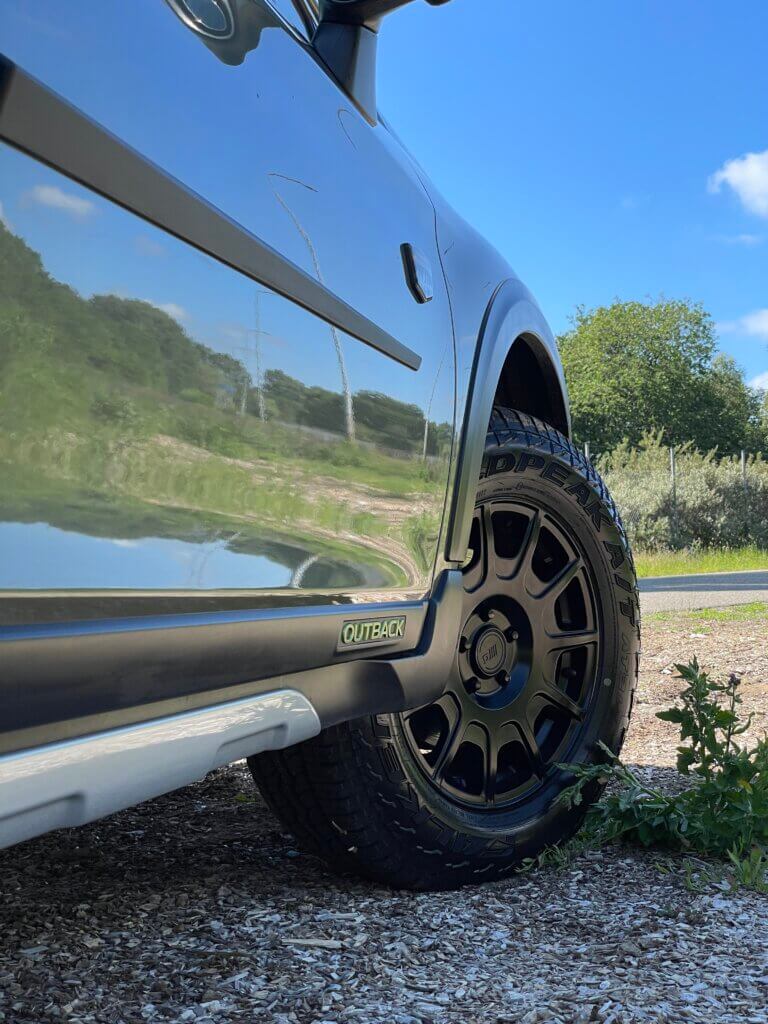 Subaru Outback advance X, voorzien van readylift liftkit bij niestcar Heemskerk. Adventure in Nederland. Subaru Wilderness