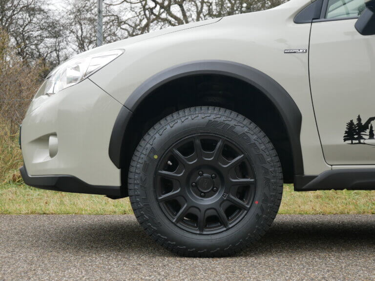 subaru xv desert khaki liftkit niestcar heemskerk custom made adventure