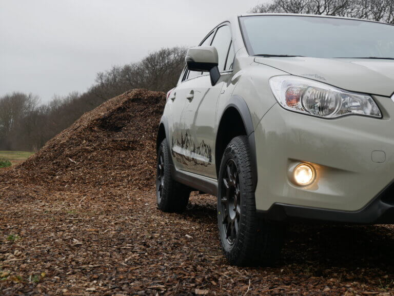 subaru xv desert khaki liftkit niestcar heemskerk custom made adventure