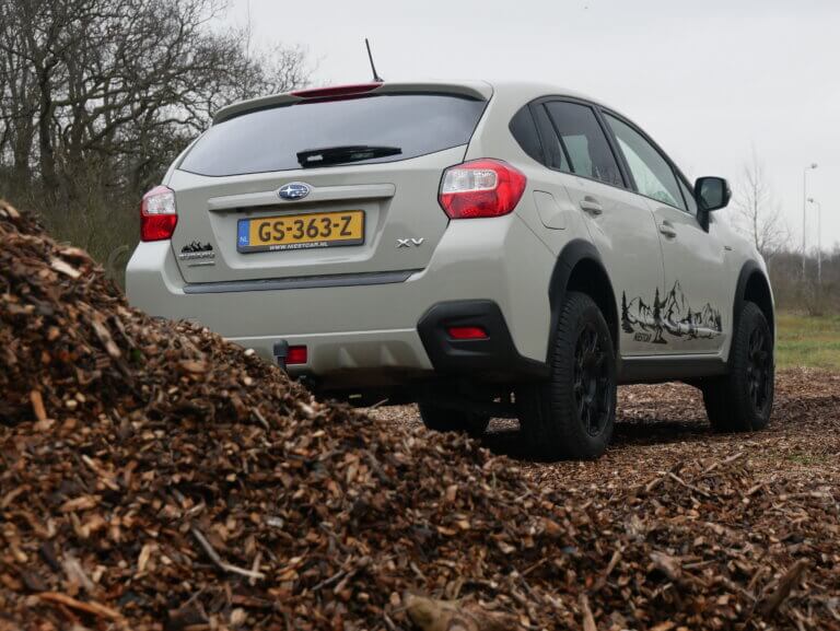 subaru xv desert khaki liftkit niestcar heemskerk custom made adventure