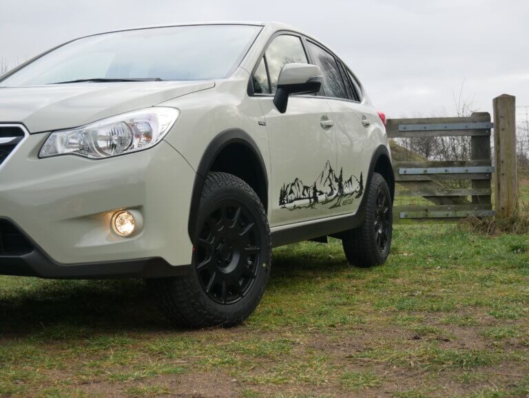 subaru xv desert khaki liftkit niestcar heemskerk custom made adventure